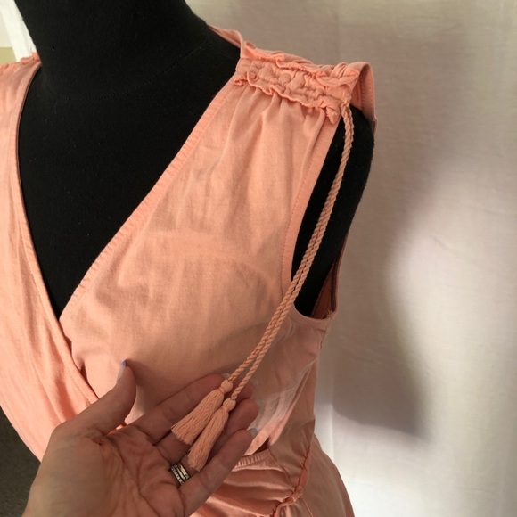 Lauren by Ralph Lauren peach colored V-neck stretch cotton jersey top size M - Picture 6 of 8